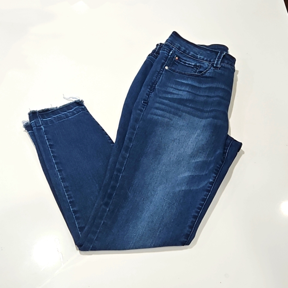 Angels Forever Young - Signature Straight Crop Embroidered Jeans - Size 8